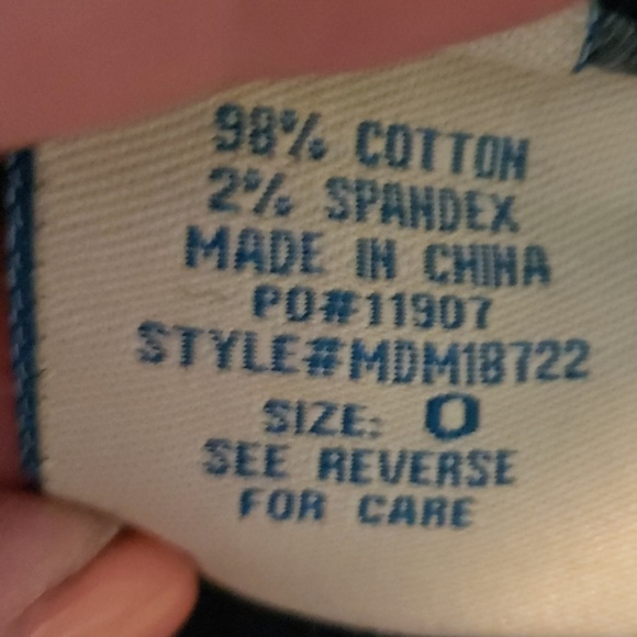 Paris Blues floral denim short shorts - Picture 7 of 7